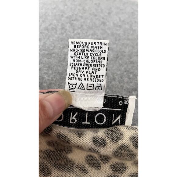 Norton Studio Womens Sweater Top Animal Print Faux Fur Cuffs Mob Wife SZ Large - Picture 7 of 9